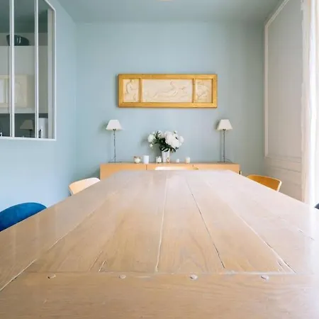 Spacious Parisian Family In 7th * פריז